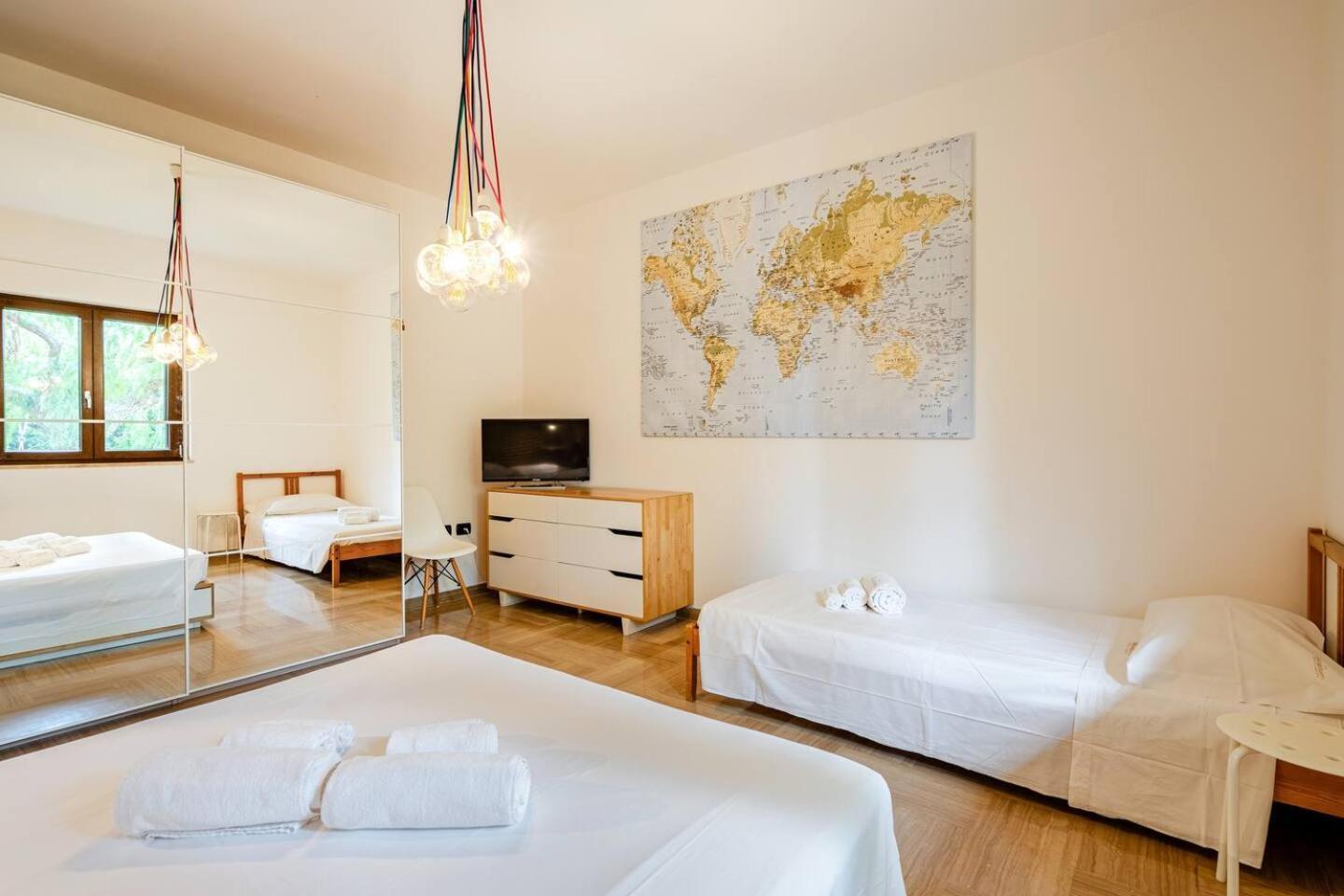 Massaroom Conversano Exterior photo